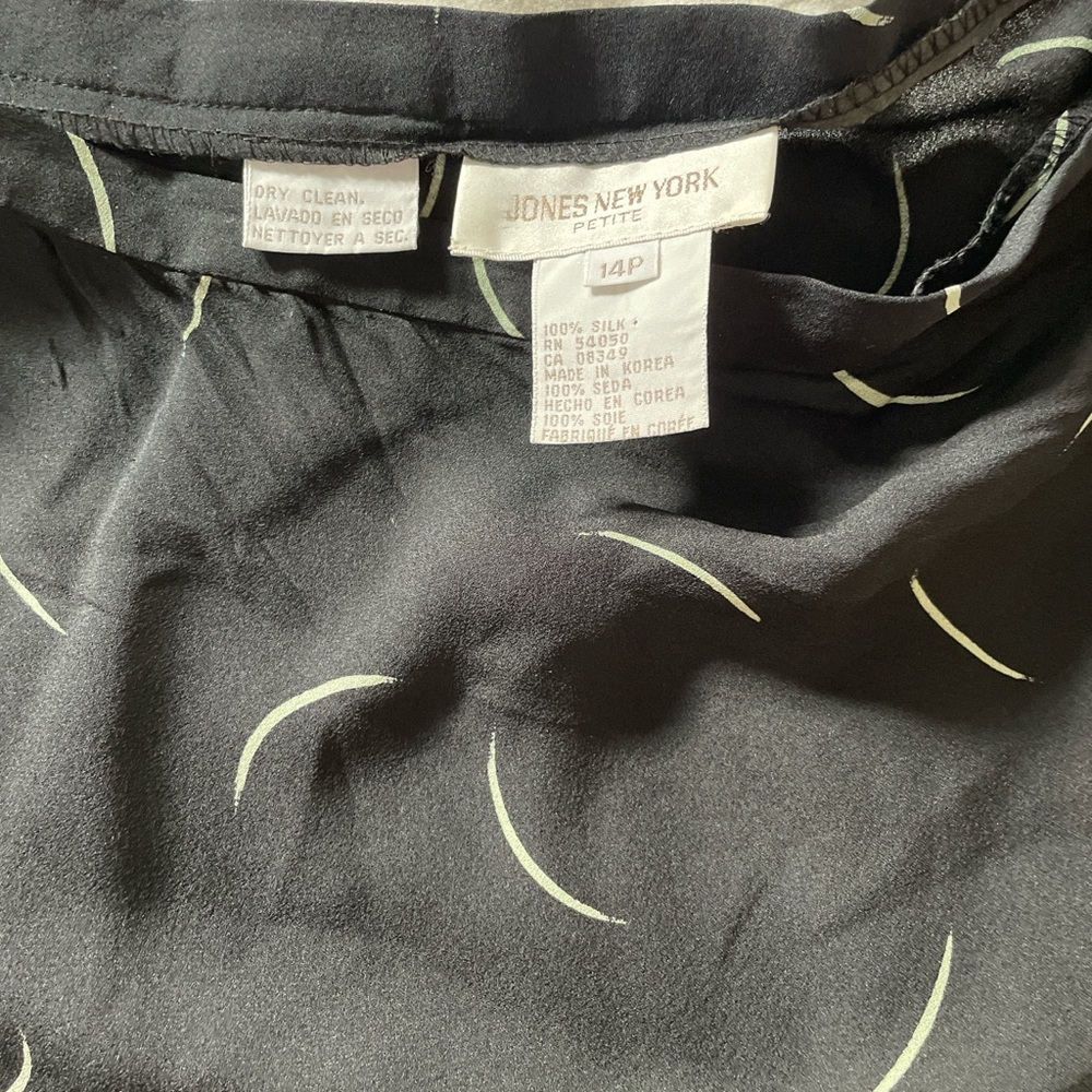 Jones New York 100% Silk Black Pencil Skirt - Picture 2 of 3